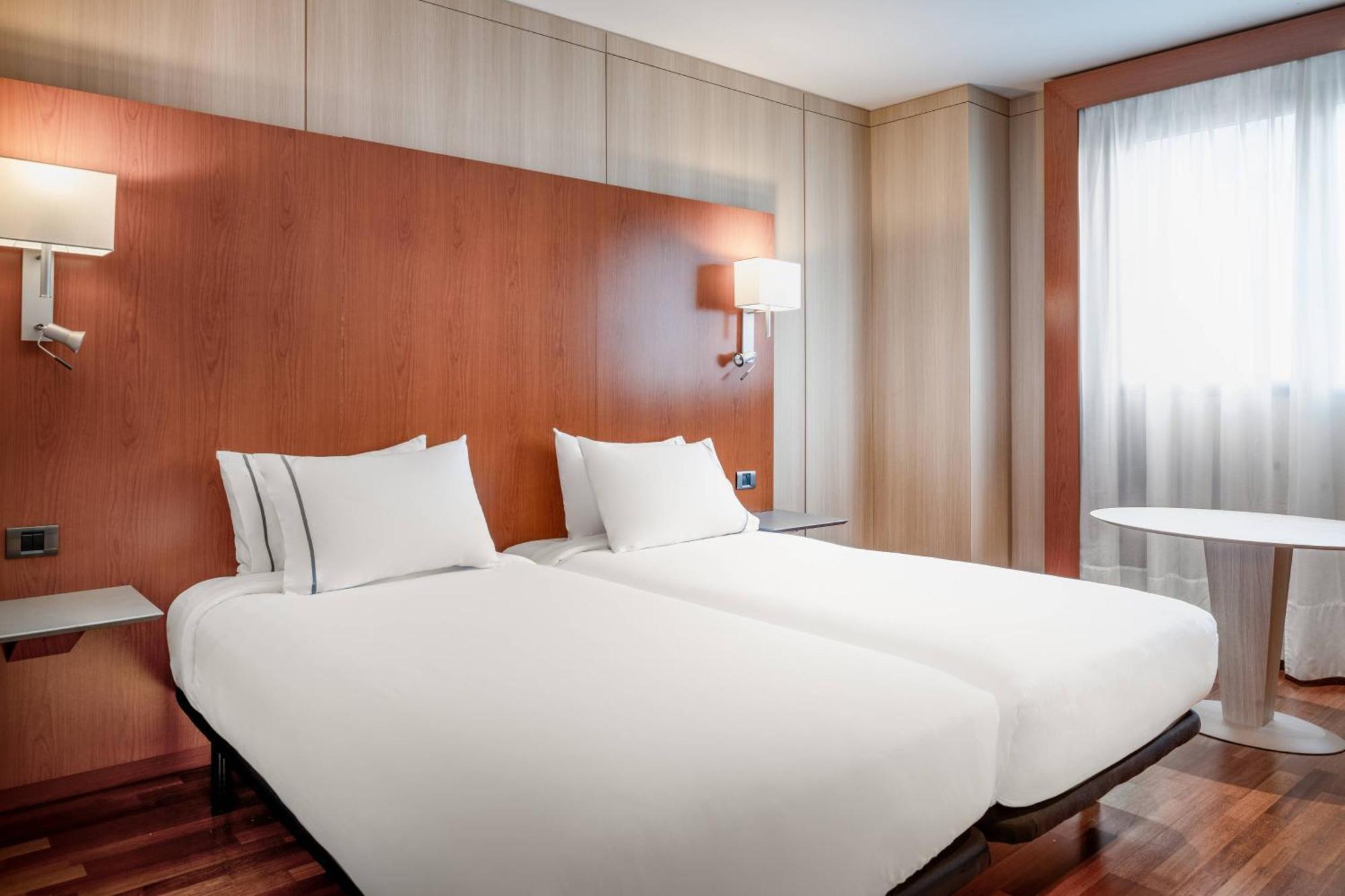 Ac Hotel Huelva By Marriott Экстерьер фото